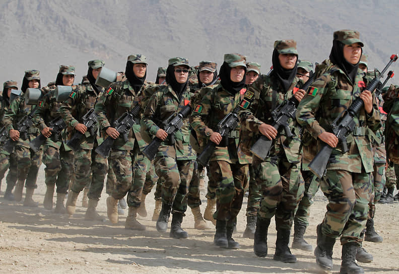 На борьбу с талибами Кабул мобилизует все имеющиеся ресурсы. В афганской армии появились даже женские батальоны