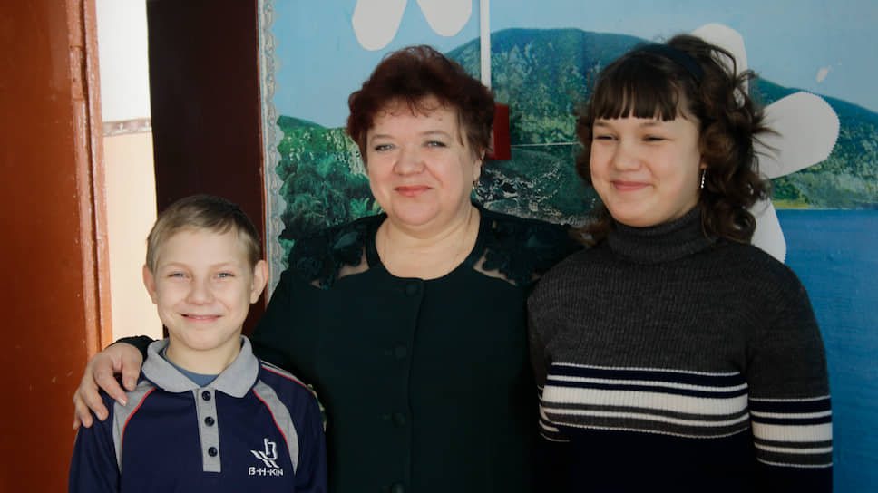 Галина Сахарова и ее Катя и Илья
