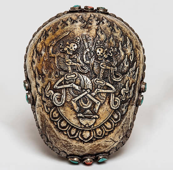  Ритуальная чаша капала (Тибет, конец XIX в.) из Музея Востока