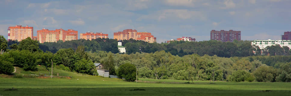 Звенигородские панорамы уже испорчены высотной застройкой. Коттеджное строительство прикончит их окончательно