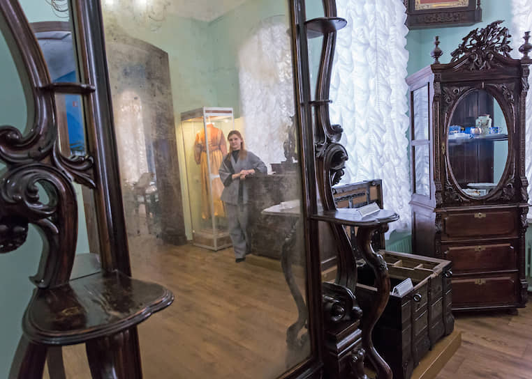 Местный краеведческий музей — один из старейших в Поволжье. Его коллекцию собирали два поколения семьи Радищевых