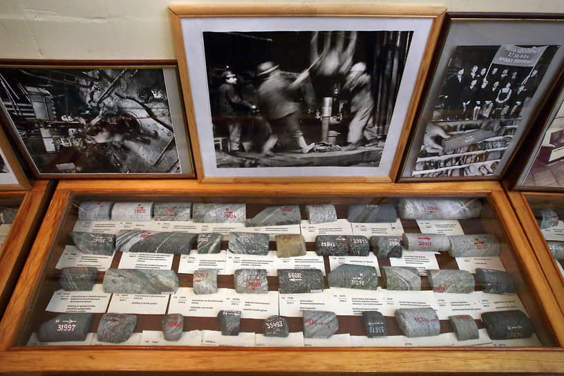 В музее Никеля представлены образцы породы из Кольской сверхглубокой