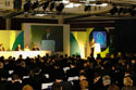 В 2003 году на лондонском форуме присутствовало более 1000 делегатов
