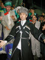 Один из братьев Дашаевых -Руслан - ходит на матчи «Терека» в одежде джигита.