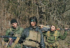 Фильм «Кавказский пленный», сценарий к которому писал Владимир Маканин, был тоже о людях на чеченской войне