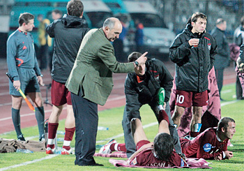 Курбан Бердыев не только главный тренер, он еще и вице-президент «Рубина»
