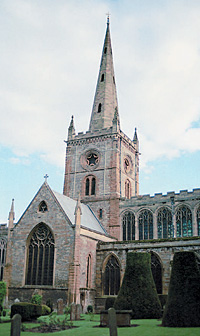 В этой церкви Святой Троицы в Стратфорде-он-Эйвон покоятся останки Уильма Шекспира и членов его семьи