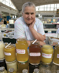 Мед хранится годами и очень популярен в России