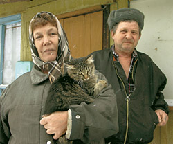 Семья Логиновых: «Мы дома не моемся, а обтираемся. Как кот лапой»