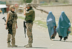 Мирные будни Кабула, июль 2006 года