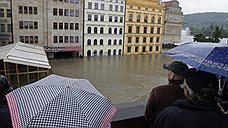 "Серьезное наводнение теперь ожидается к северу от Праги"