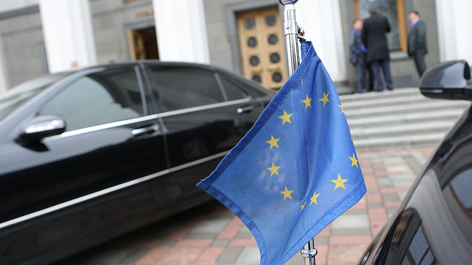 «Вокруг вступления Украины в ассоциацию с ЕС разворачивается настоящая мыльная опера»