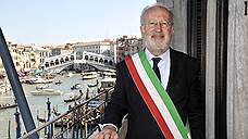 Градоначальника Венеции подозревают в отмывании денег