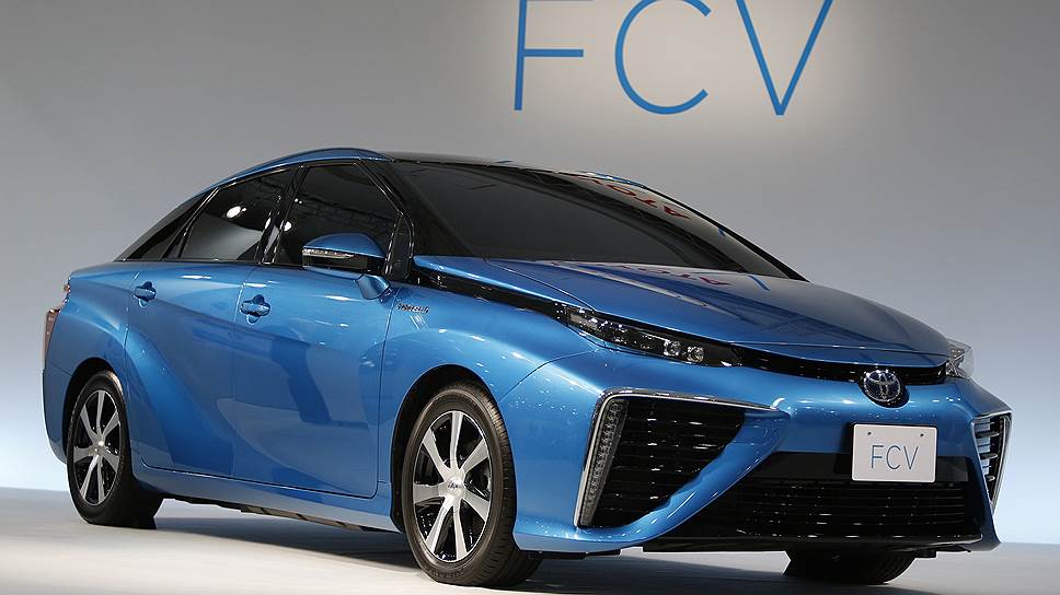 Что Toyota рассказала о своем водородомобиле