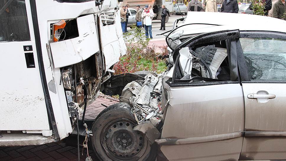 «В аварии, по предварительным данным, виноват водитель автобуса»