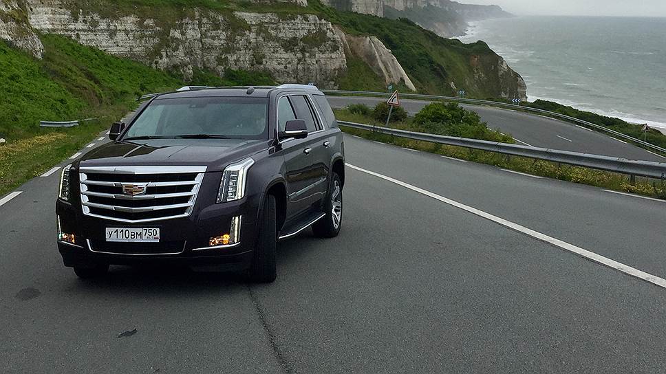 Wit машина. Эскалейд 600. Cadillac Escalade 600. Кадиллак Эскалейд 2017. Cadillac Escalade 2023.