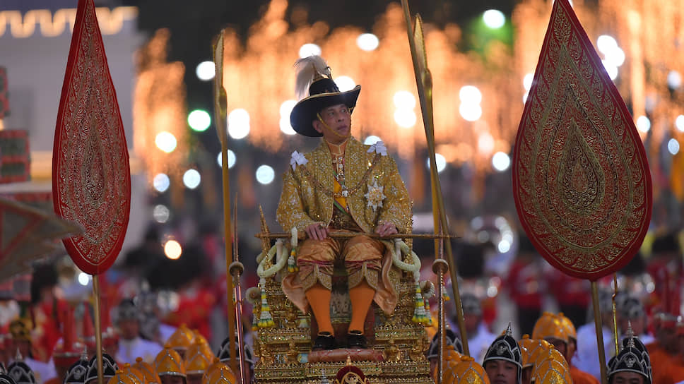 Как король Таиланда Рама X проводит время в самоизоляции