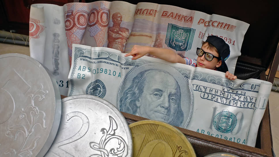 Как рубль обрекли на укрепление