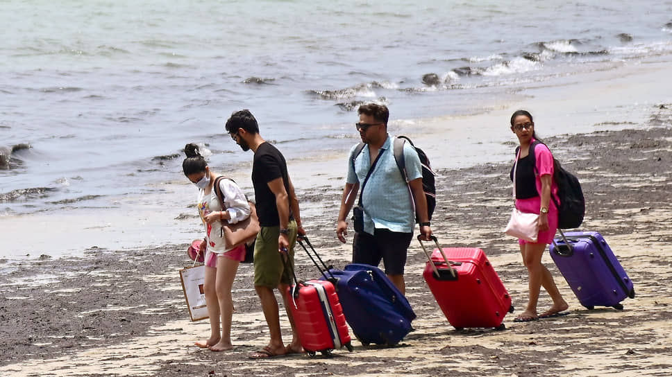 Why tourists flew to Asian resorts