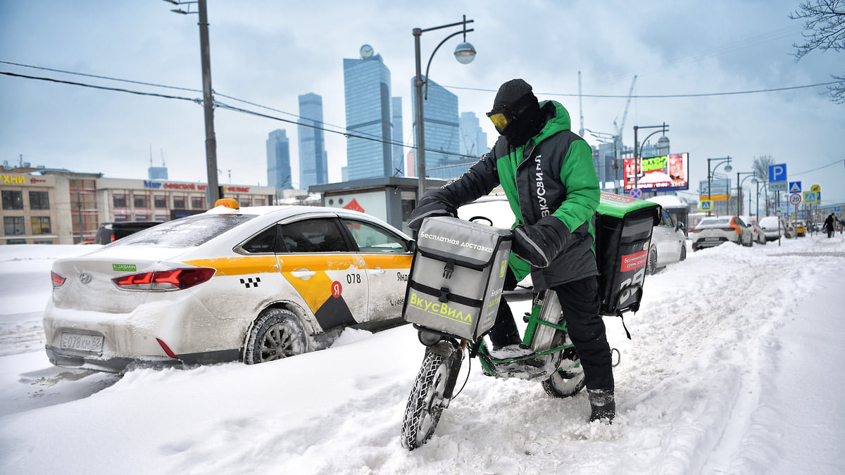 В 2024 году дефицит курьеров увеличится