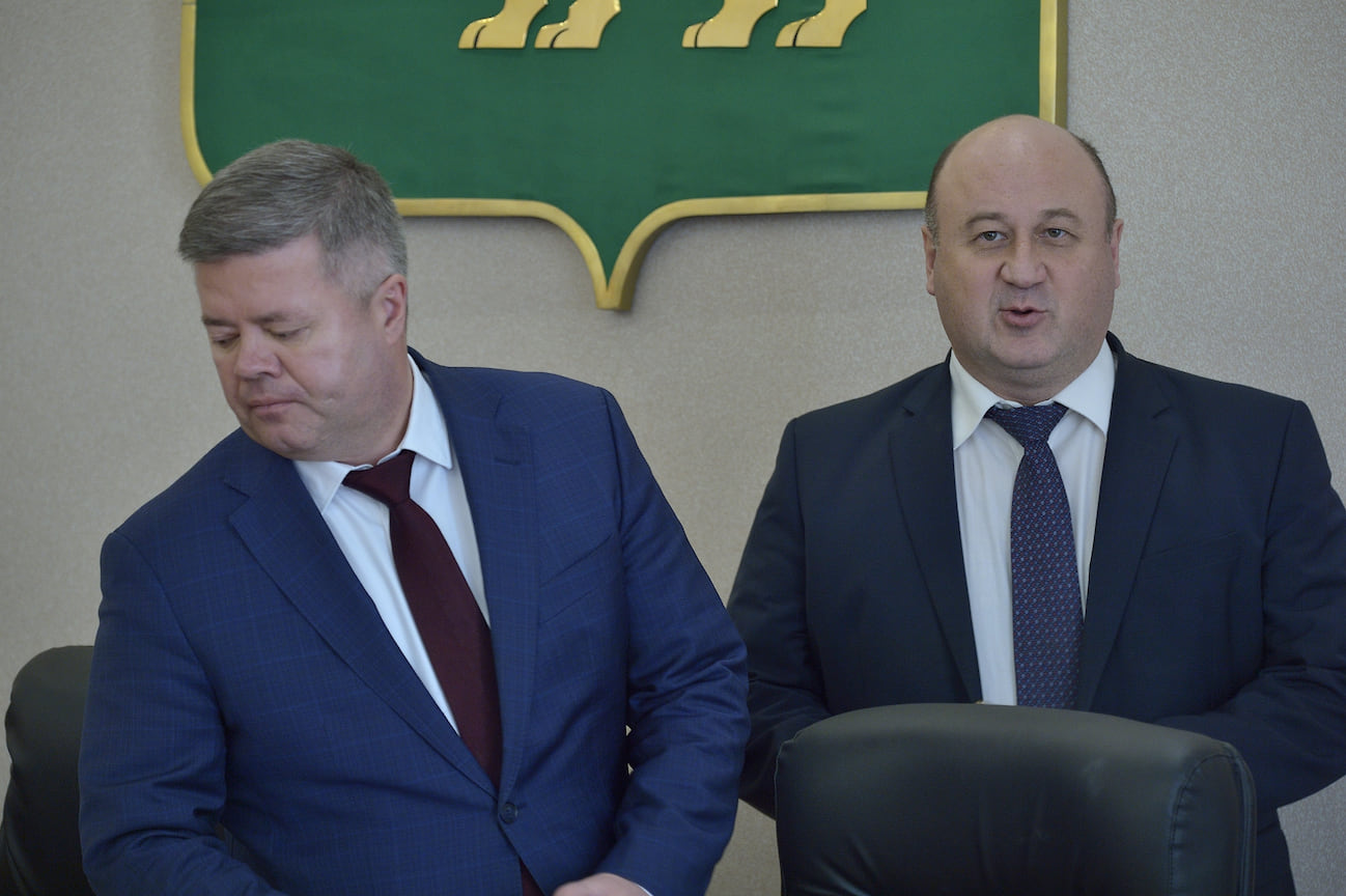 осты новых вице-губернаторов займут Станислав Мошаров (слева) и Евгений Голицын (справа)
