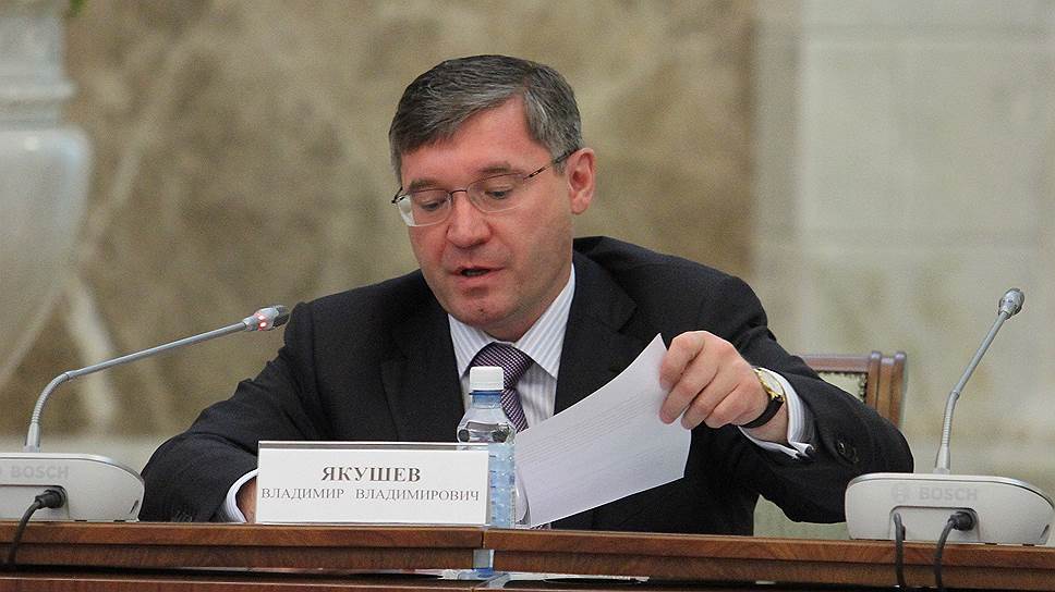 Тюменский губернатор Владимир Якушев 
в следующем году займется подбором кандидатов
 на посты глав ХМАО и ЯНАО