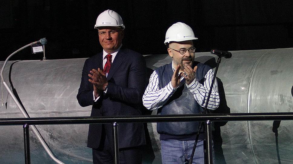 Алексей Бобров (слева) и Артем Биков взяли под контроль электросети Нижнего Тагила