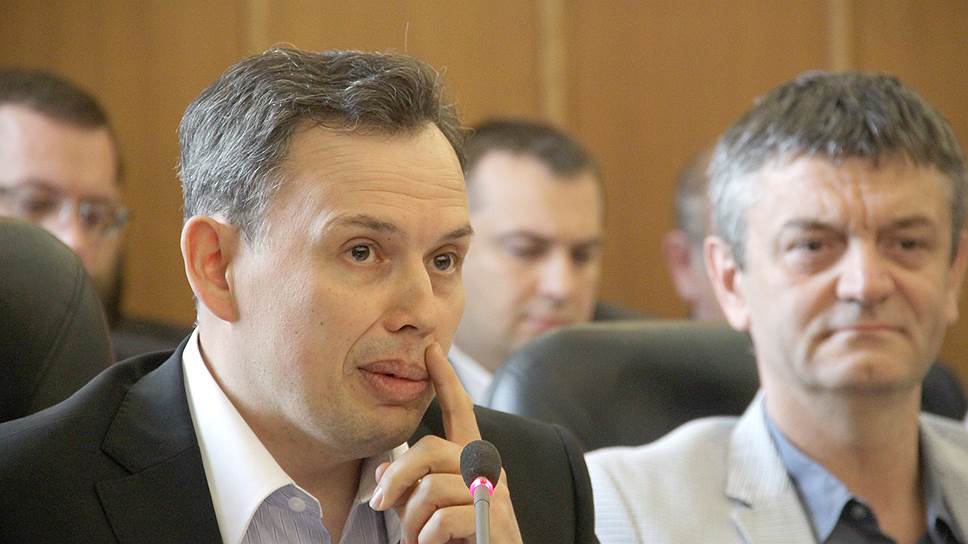 Депутаты Олег Хабибуллин (слева) и Михаил Гаранин (справа) могут быть лишены мандатов
