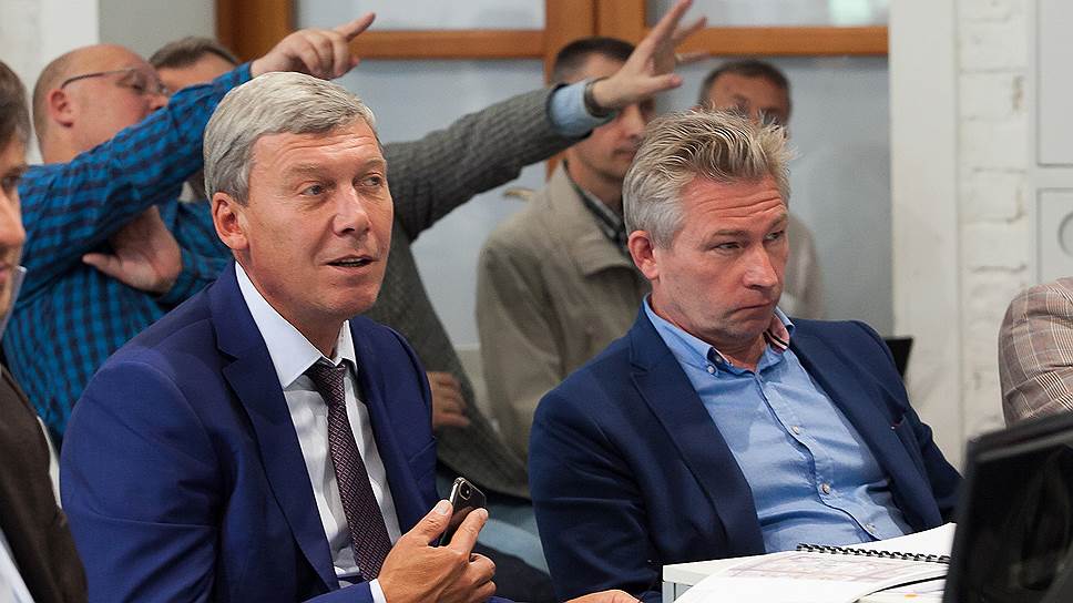 Алексей Белышев (слева) согласен сделать квартал в центре Екатеринбурга территорией устойчивого развития