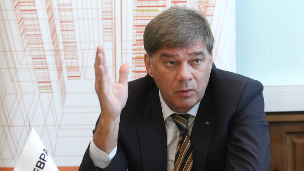 Топ-менеджер «Евраза» Алексей Кушнарев зарабатывает больше всех в свердловском парламенте