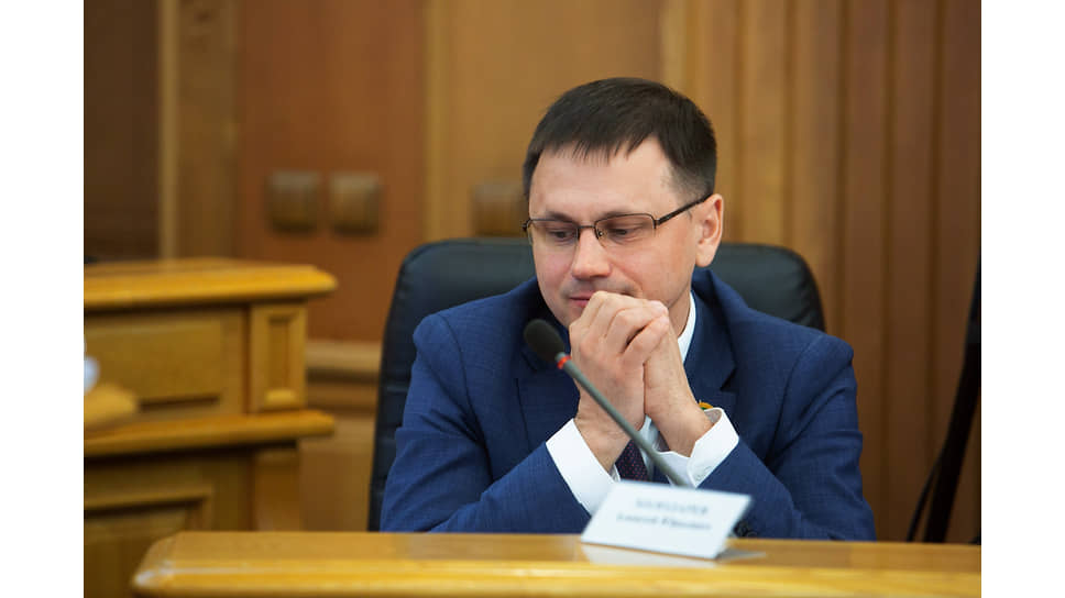 Алексей Холодарев слагать с себя депутатские полномочия не планирует