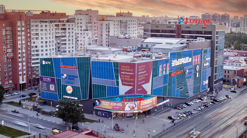 Газпромбанк выставил на продажу ТРЦ «Алатырь» в Екатеринбурге
