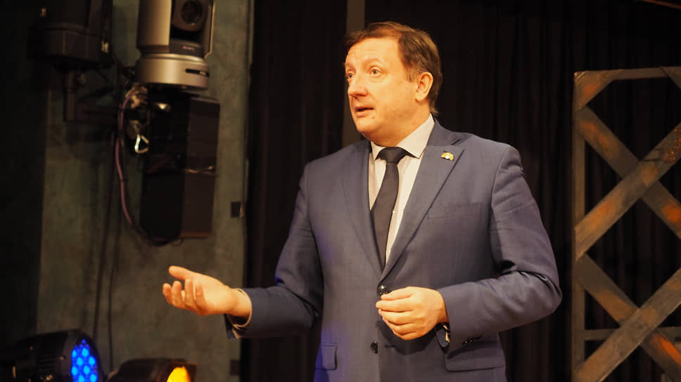Новый директор ТЮЗа Сергей Радченко обещает, что репертуар театра будет выстраиваться традиционно «для всех возрастов»
