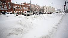 Утром из Екатеринбурга вывезено более 5,5 тысяч тонн снега