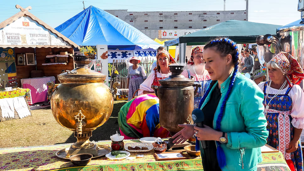 ирбит ярмарка. ирбит ярмарка 2023. ирбитская ярмарка известна тем. ирбитская ярмарка 18-19 век. ирбитская ярмарка 2023.
