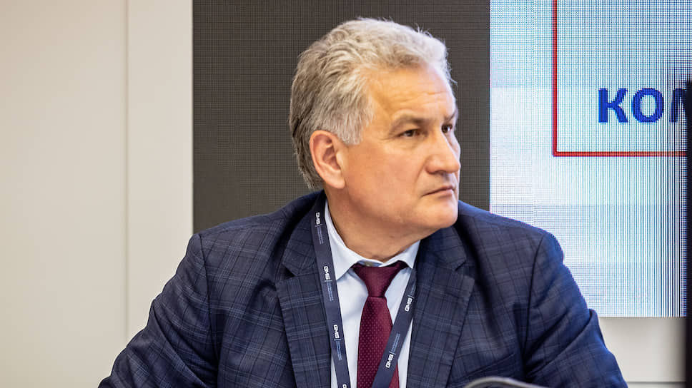  Министр образования и молодежной политики Свердловской области Юрий Биктуганов