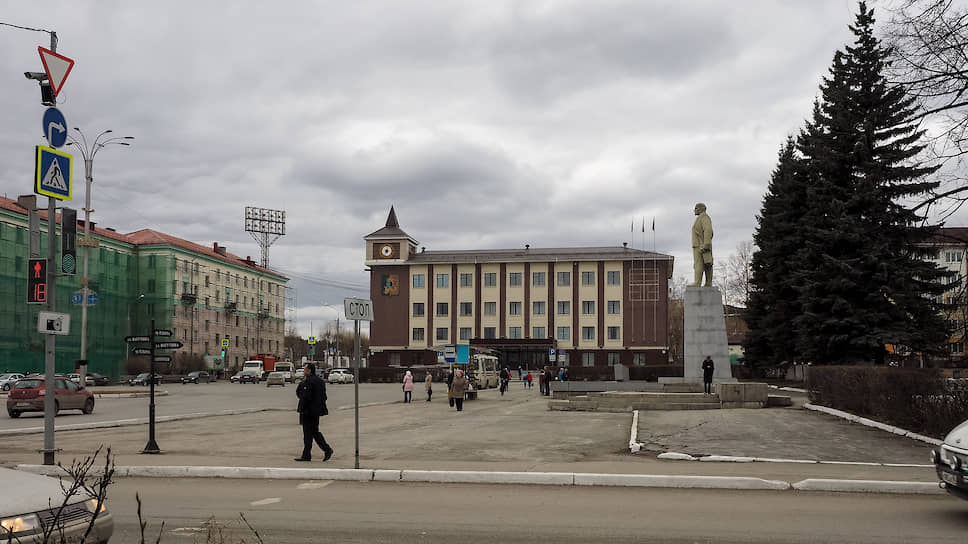 Здание городской администрации Первоуральска