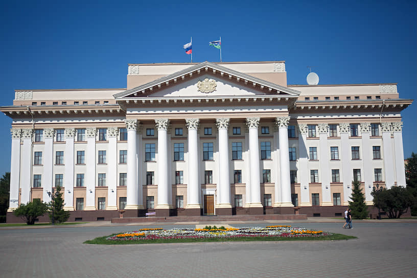 Здание администрации Тюменской области 