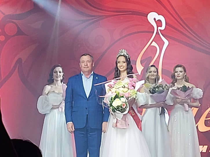 Мисс Екатеринбург-2022 стала 20-летняя Татьяна Кузьмина – Коммерсантъ Екатеринбург