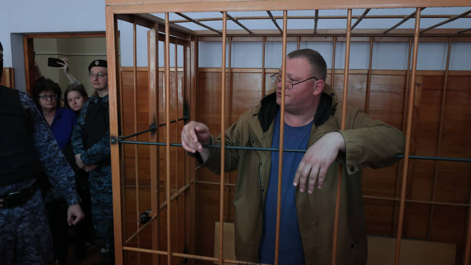 Активист Ярослав Ширшиков в зале суда