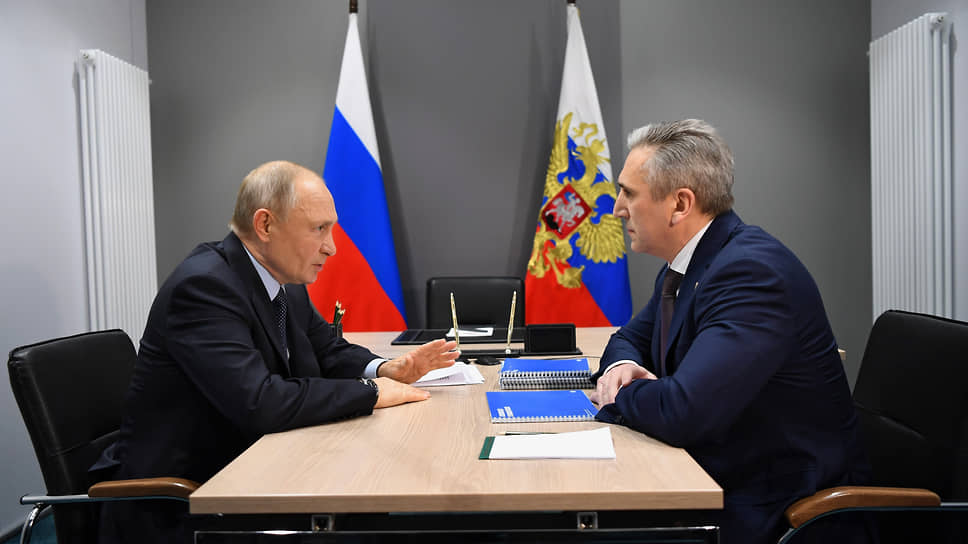 Президент РФ Владимир Путин и губернатор Тюменской области Александр Моор
