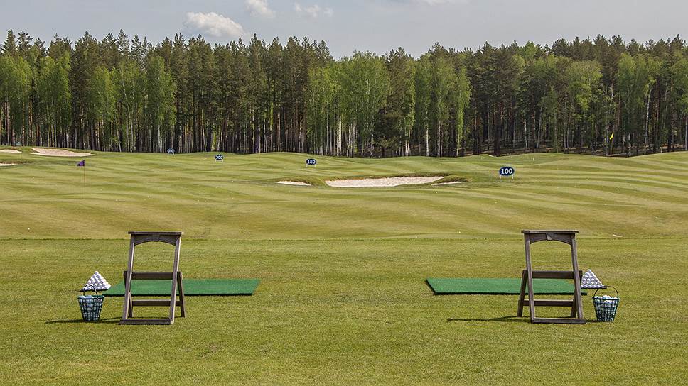 Pine Creek Golf Resort - единственный на Урале комплекс с 18-луночным полем для гольфа мирового уровня. Общая площадь гольф-курорта 147 га, из них 75 га площадь гольф-поля. Поле для гольфа Pine Creek Golf Resort внесено в реестр объектов спорта Министерства спорта РФ