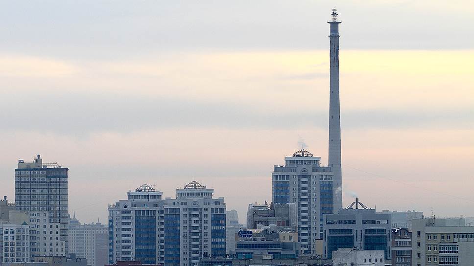 Правительство Свердловской области проводило конкурс эскизных проектов использования недостроенной башни и прилегающей к ней территории, однако до их реализации дело не дошло. После этого было принято решение передать участок с башней УГМК для строительства ледовой арены. 