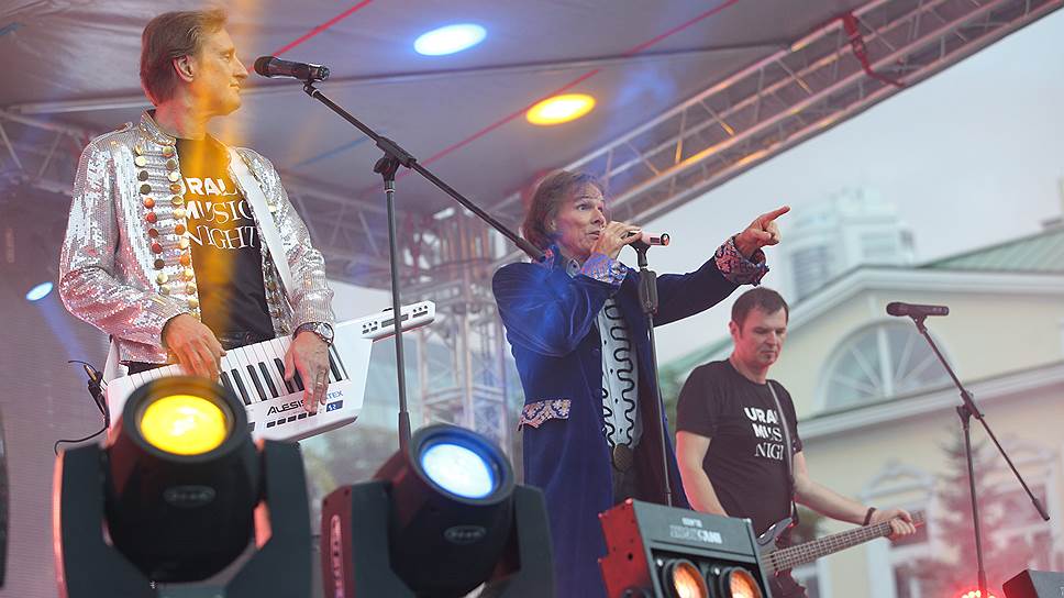 Фестиваль Ural Music Night прошел в Екатеринбурге на 115 площадках в ночь с 29 на 30 июня. Группа &quot;Joy&quot;.