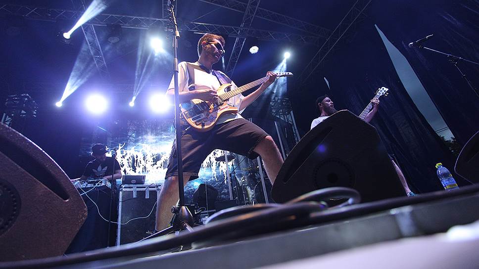 Фестиваль Ural Music Night прошел в Екатеринбурге на 115 площадках в ночь с 29 на 30 июня. Noize MC.