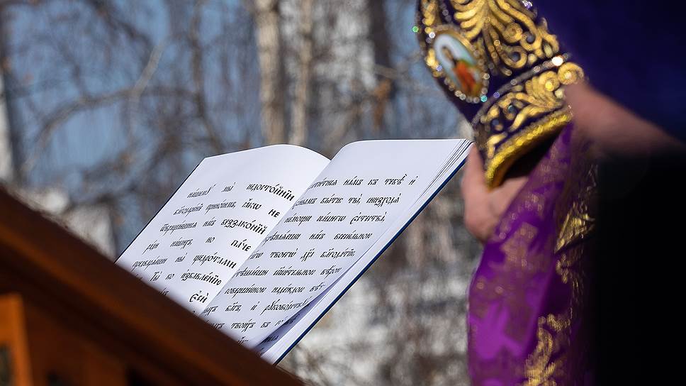 17 марта 2019 года в Екатеринбурге прошел общегородской молебен на площадке перед театром драмы, на месте будущего строительства храма святой Екатерины.