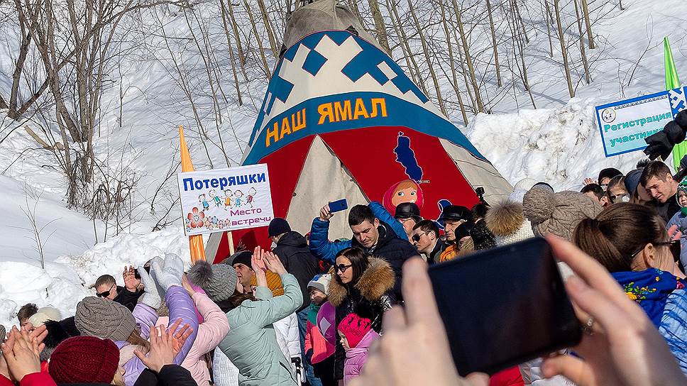 День оленевода в Салехарде (Ямало-Ненецкий автономный округ).  