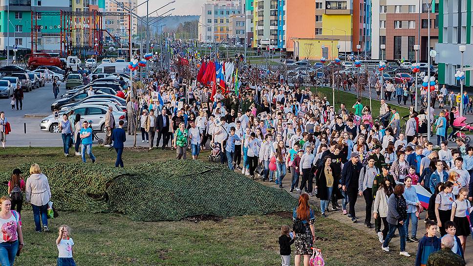 Праздничные мероприятия в честь Дня Победы в районе Академический в Екатеринбурге прошли 8 мая. 