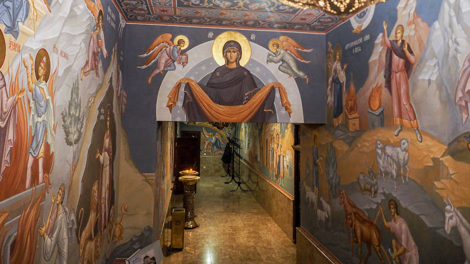 При монастыре восстановлена иконописная мастерская