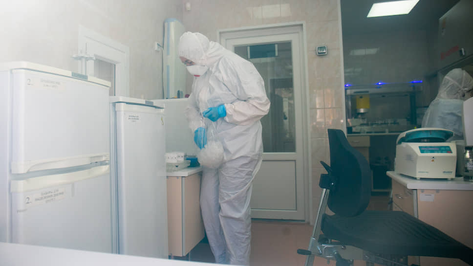 Как в Екатеринбурге исследуют пробы на коронавирус